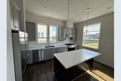 304 Jensen, Houston, TX 77020 - Photo 12