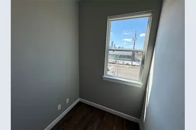 304 Jensen, Houston, TX 77020 - Photo 18