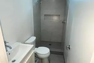 2118 1/2 Carter St, Houston, TX 77008 - Photo 8