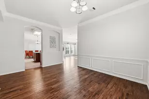 10022 Darrell Springs Ln, Tomball, TX 77375 - Photo 12