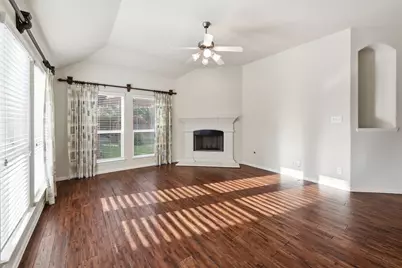 10022 Darrell Springs Lane, Tomball, TX 77375 - Photo 14