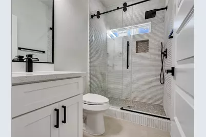 5610 Kittridge Street, Houston, TX 77028 - Photo 20