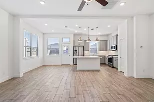 7818 Starfish Arbor Dr, Cypress, TX 77433 - Photo 2