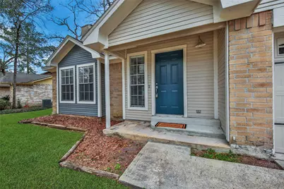 32 E Lance Leaf Road, The Woodlands, TX 77381 - Photo 2