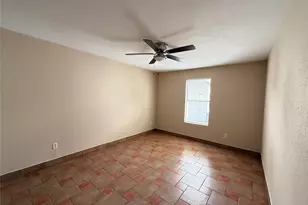 7200 Clarewood Dr, Houston, TX 77036 - Photo 8