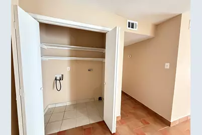 7200 Clarewood Drive #605, Houston, TX 77036 - Photo 6