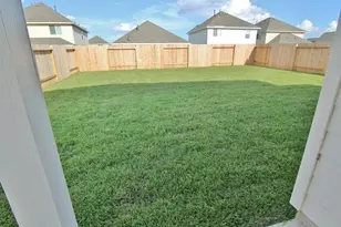 5942 Dawn Misty, Houston, TX 77048 - Photo 2