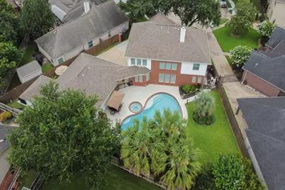 4222 Blue Water Court, Pasadena, TX 77505 - Photo 4