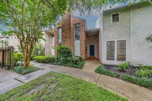 727 Bunker Hill Rd, Houston, TX 77024 - Photo 10