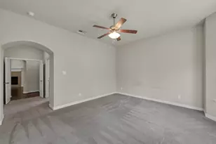 2051 Brookmont Dr, Conroe, TX 77301 - Photo 32