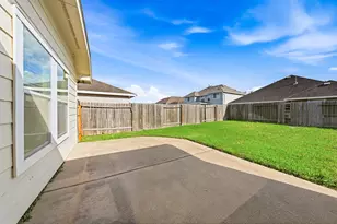 2819 Halcyon Time Trail, Houston, TX 77045 - Photo 32