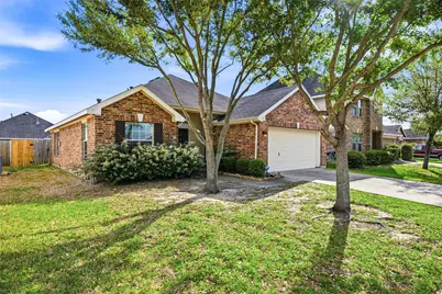 2819 Halcyon Time Trail, Houston, TX 77045 - Photo 4