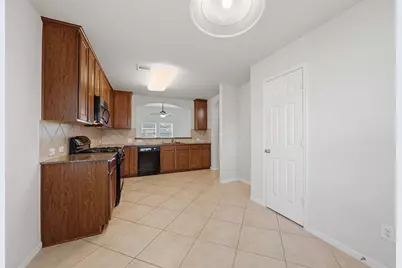 2819 Halcyon Time Trail, Houston, TX 77045 - Photo 16