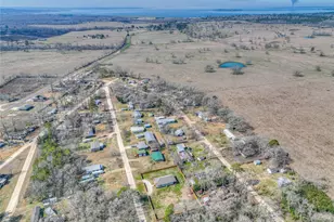 277 Vicksburg Ln, Livingston, TX 77351 - Photo 2