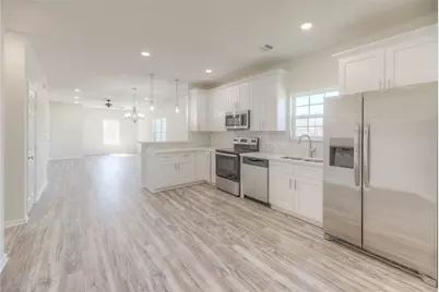 277 Vicksburg Lane, Livingston, TX 77351 - Photo 2