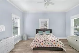 1413 Ursuline St, Galveston, TX 77550 - Photo 8