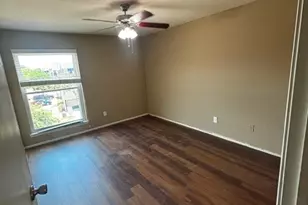 18511 Egret Bay Blvd, Webster, TX 77058 - Photo 4