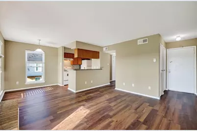 18511 Egret Bay Boulevard #312, Webster, TX 77058 - Photo 6