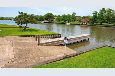 18511 Egret Bay Boulevard #312, Webster, TX 77058 - Photo 16