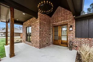 104 Noah Ct, Huntsville, TX 77320 - Photo 4