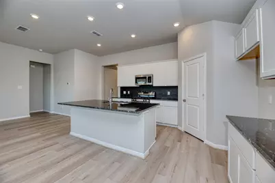 21115 Sunlight Grove Drive, Rosharon, TX 77583 - Photo 4