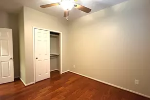 8923 Willow Wind Ln, Houston, TX 77083 - Photo 18