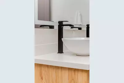 4805 Paula, Houston, TX 77033 - Photo 34