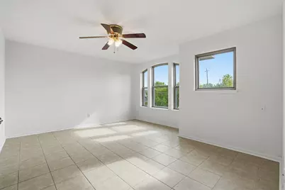 8902 Iron Springs Drive, Houston, TX 77034 - Photo 16