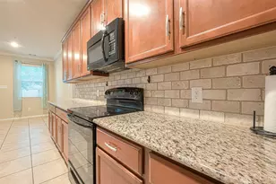 24630 Folkstone Cir, Katy, TX 77494 - Photo 14