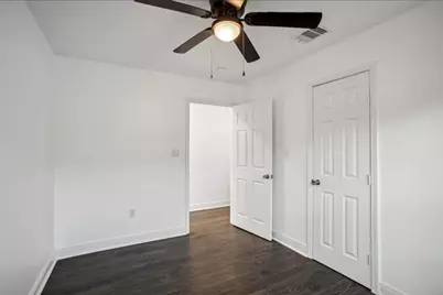 105 Lee Drive, La Marque, TX 77568 - Photo 10