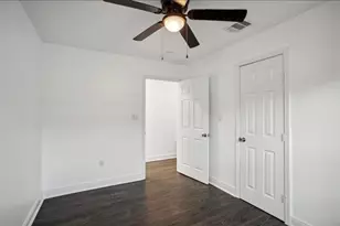 105 Lee Dr, La Marque, TX 77568 - Photo 10