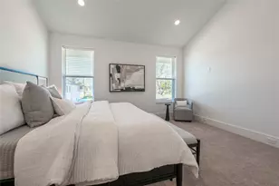 7607 Victory Reserve St, Houston, TX 77088 - Photo 26