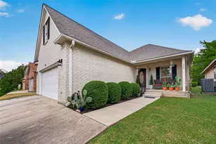 165 April Cove, Montgomery, TX 77356 - Photo 2