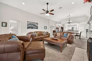 165 April Cove, Montgomery, TX 77356 - Photo 8