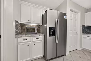 165 April Cove, Montgomery, TX 77356 - Photo 16