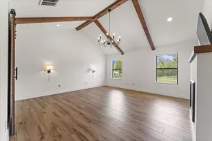 341 Big Buck Dr Dr, Cleveland, TX 77328 - Photo 6