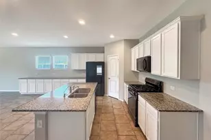 14135 Riley Creek Ct, Conroe, TX 77384 - Photo 2