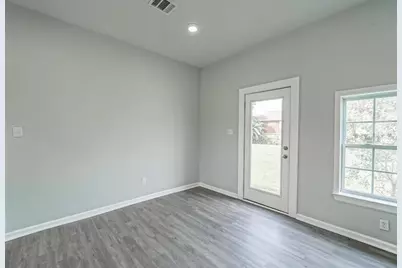2119 67th St Street, Galveston, TX 77551 - Photo 8