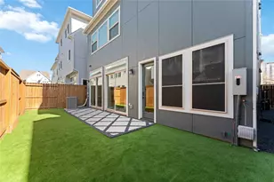 1717 Lindsey Ridge Dr, Houston, TX 77055 - Photo 30