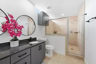 6935 Ardmore St, Houston, TX 77054 - Photo 16