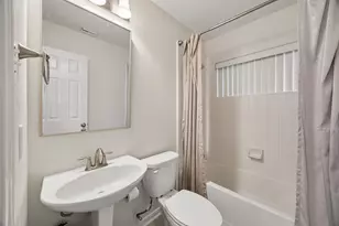 8106 Copper Shore Cir, Houston, TX 77095 - Photo 14