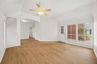 8106 Copper Shore Circle, Houston, TX 77095 - Photo 4