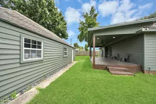 1403 Munger St, Houston, TX 77023 - Photo 38
