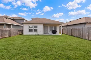 23703 Silver Concord Dr, Splendora, TX 77372 - Photo 4