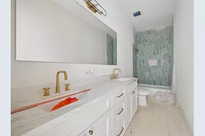 4817 Kingfisher Drive, Houston, TX 77035 - Photo 14