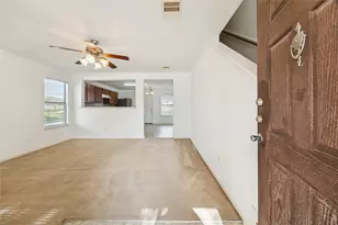 18726 Remington Park Dr, Houston, TX 77073 - Photo 2