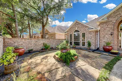 5022 Coral Gables Drive, Houston, TX 77069 - Photo 4