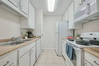 7900 N Stadium Drive #126, Houston, TX 77030 - Photo 8