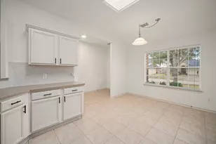 13410 Baron Hill Ln, Rosharon, TX 77583 - Photo 8