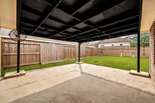 13410 Baron Hill Ln, Rosharon, TX 77583 - Photo 26